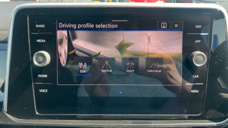 Volkswagen T-Roc 1.5 TSI R-Line 5dr Petrol Hatchback